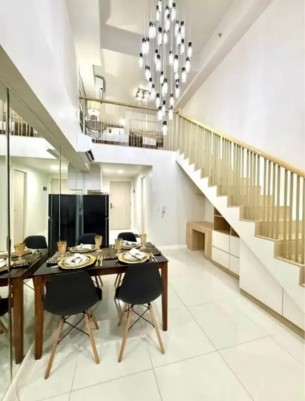 Mandani Bay 1 Bedroom Loft-type Image 3