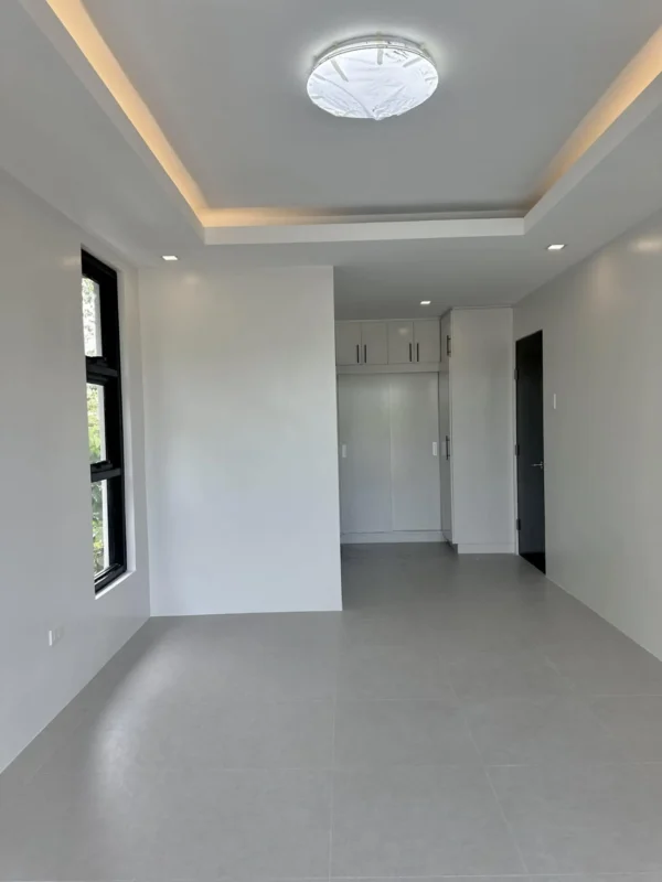 Modern Tropical Contemporary House Image 7
