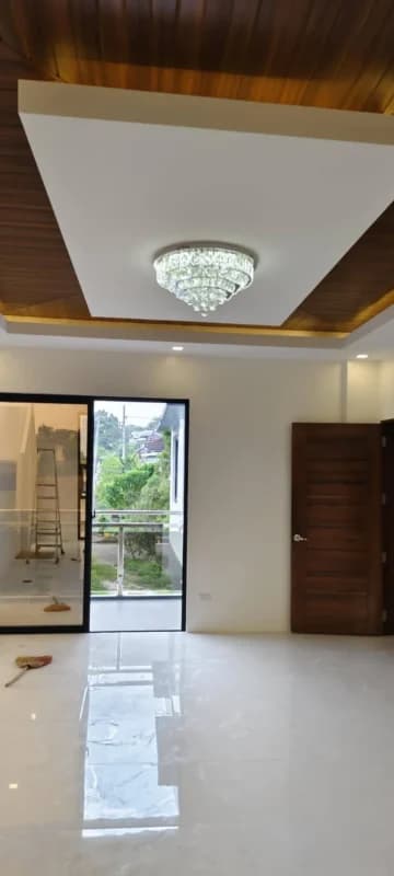 Royal Estate High-End Subdivision Image 12