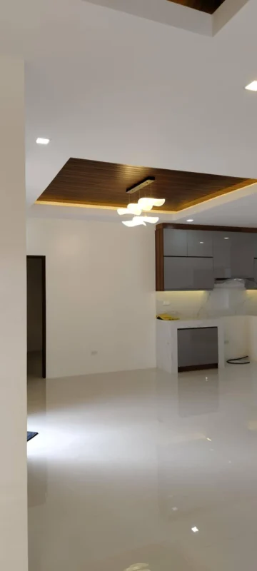 Royal Estate High-End Subdivision Image 3