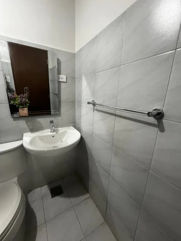 Casa Mira Towers Guadalupe Cebu Image 3